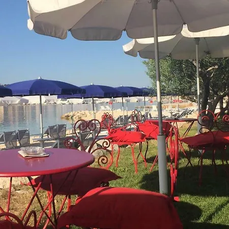 Apartman Lili Apartman *